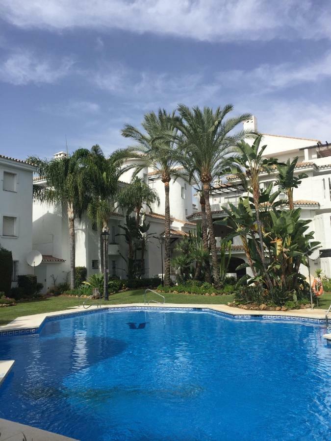 Beautiful 2 Bedroom Apartment @ Puerto Banus! Marbella Zewnętrze zdjęcie