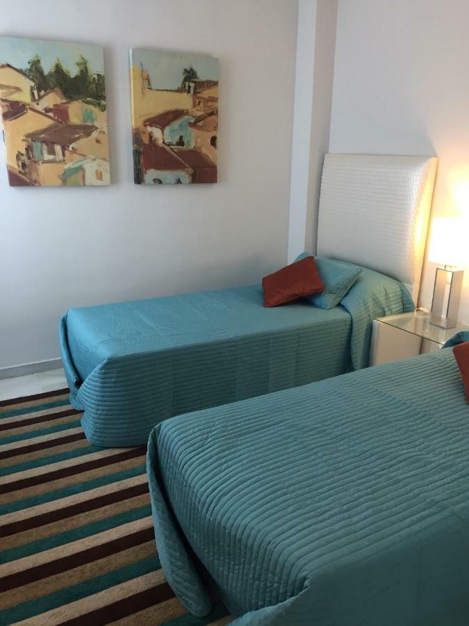 Beautiful 2 Bedroom Apartment @ Puerto Banus! Marbella Zewnętrze zdjęcie
