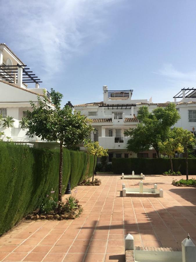 Beautiful 2 Bedroom Apartment @ Puerto Banus! Marbella Zewnętrze zdjęcie