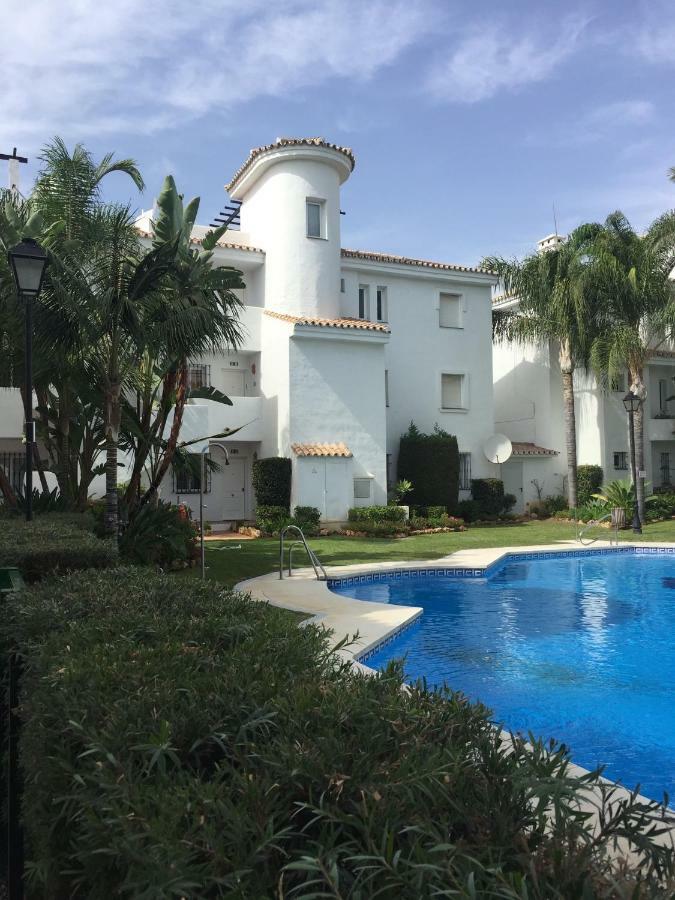 Beautiful 2 Bedroom Apartment @ Puerto Banus! Marbella Zewnętrze zdjęcie